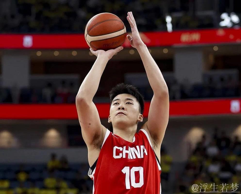 王俊杰16分闪耀全场 中国男篮热身赛再取胜